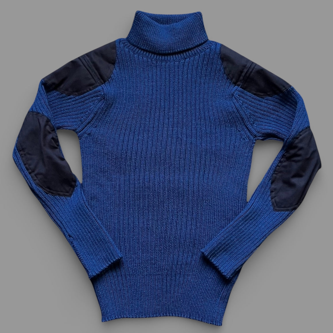 THE SERVICE - CORVETTE BLUE WITH NAVY PATCHES